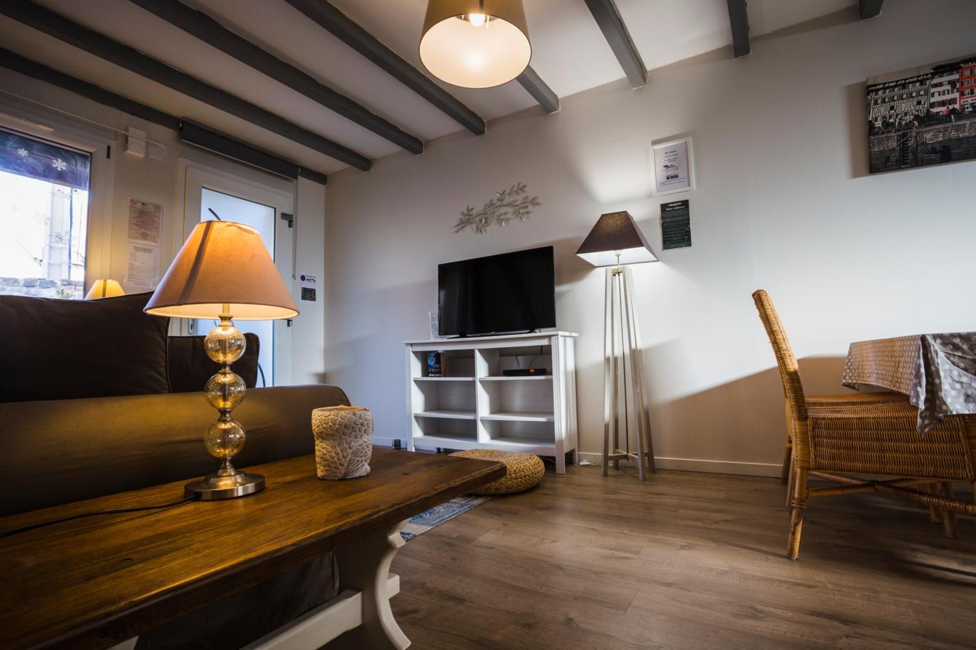 Apartament Meubles De Tourisme Griotte Et Cannelle Bergbieten Pokój zdjęcie